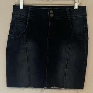 Yessica Dark blue denim mini skirt sz 8
